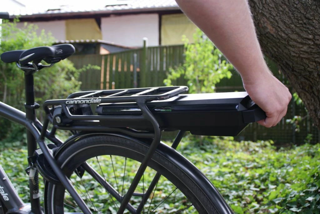 E-Bike Vision - EBV Batterie De Porte-bagages Compatible Bosch Active (Plus) / Performance (CX) 36 V 4 E-Bike Vision - EBV Batterie De Porte-bagages Compatible Bosch Active (Plus) / Performance (CX) 36 V – Image 4