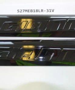 Giant/Liv- Cache Latéral Pour Batterie Energypak 500 Wh Downtube Side Release -Batteries VAE Soldes giant cache lateral side panel batterie downtube noir brillant 3840x2160